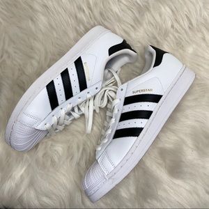Womens sneakers